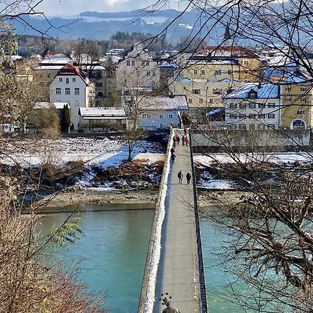 An Der Romantischen Salzachschleife Naehe Salzburg 라우펜