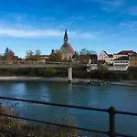 An Der Romantischen Salzachschleife Naehe Salzburg Lejlighed Laufen